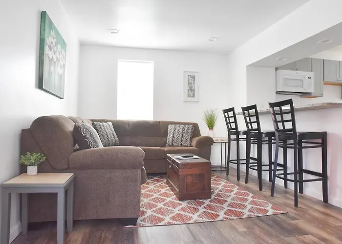 Perfect Mount Washington Home Walkable W Parking