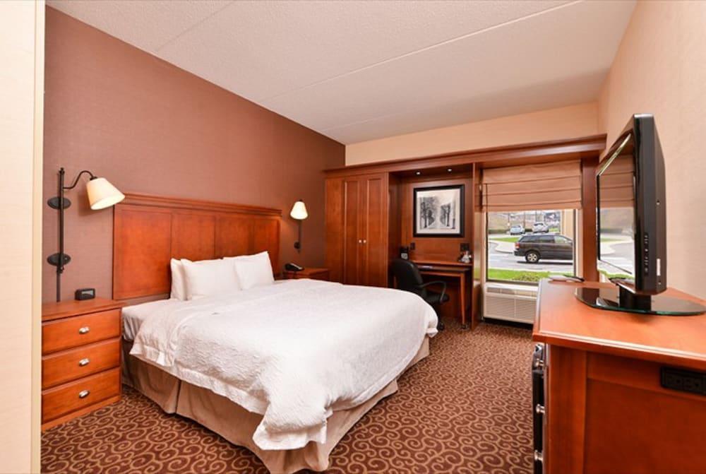 Hotel Mcknight 3*