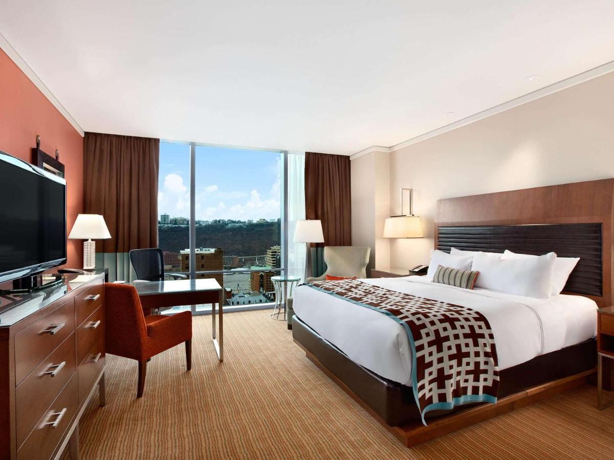 Fairmont 5* Pittsburgh