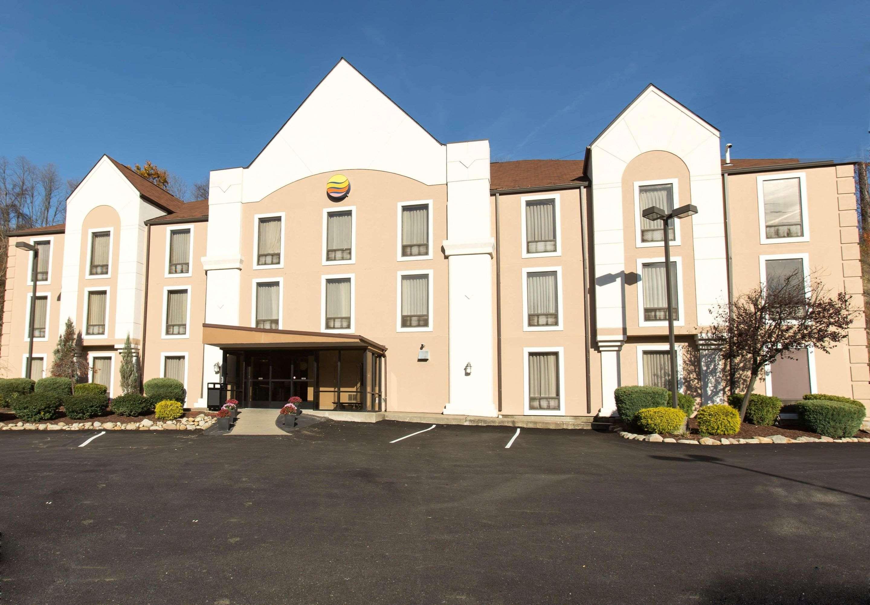 Comfort Inn 3*