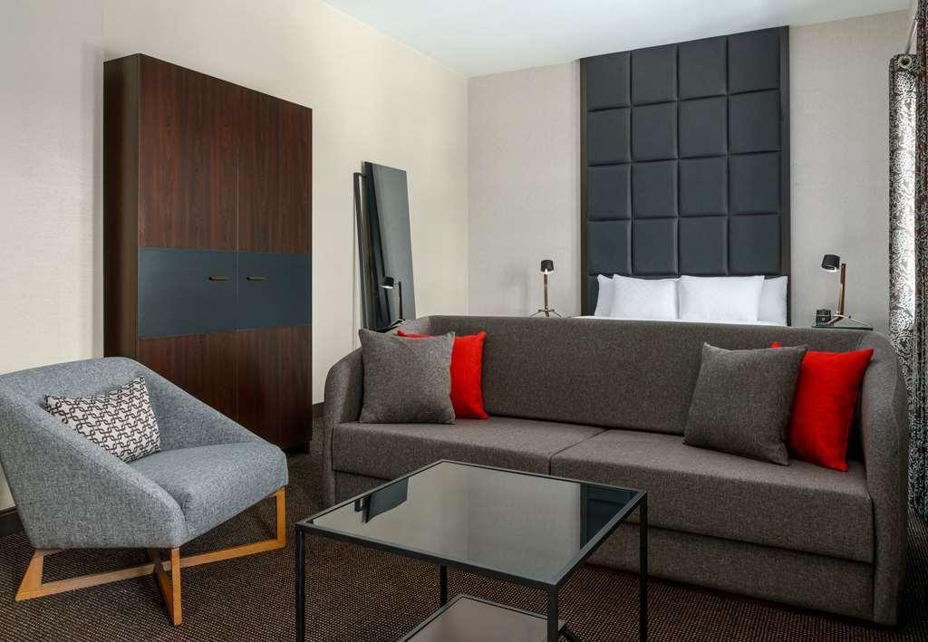 Joinery Pittsburgh, Curio Collection By Hilton