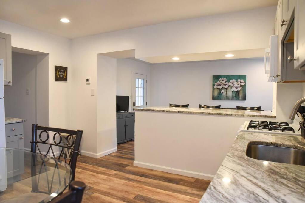 Apartment Perfect Mount Washington Walkable W Parking Pittsburgh