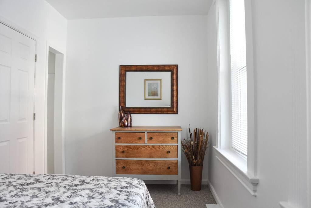 Perfect Mount Washington Walkable W Parking Apartment