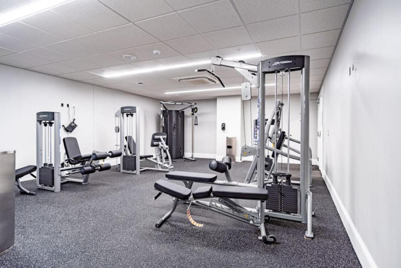 Hostwise - The Washington At Chatham - Free Parking, Private Gym, Skyline Views! Pittsburgh