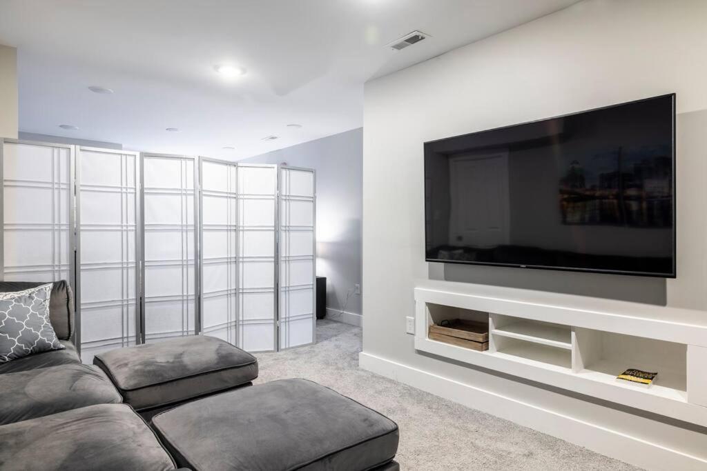 Stadiumview Villa: Pet-friendly 4br With Vistas Holiday home