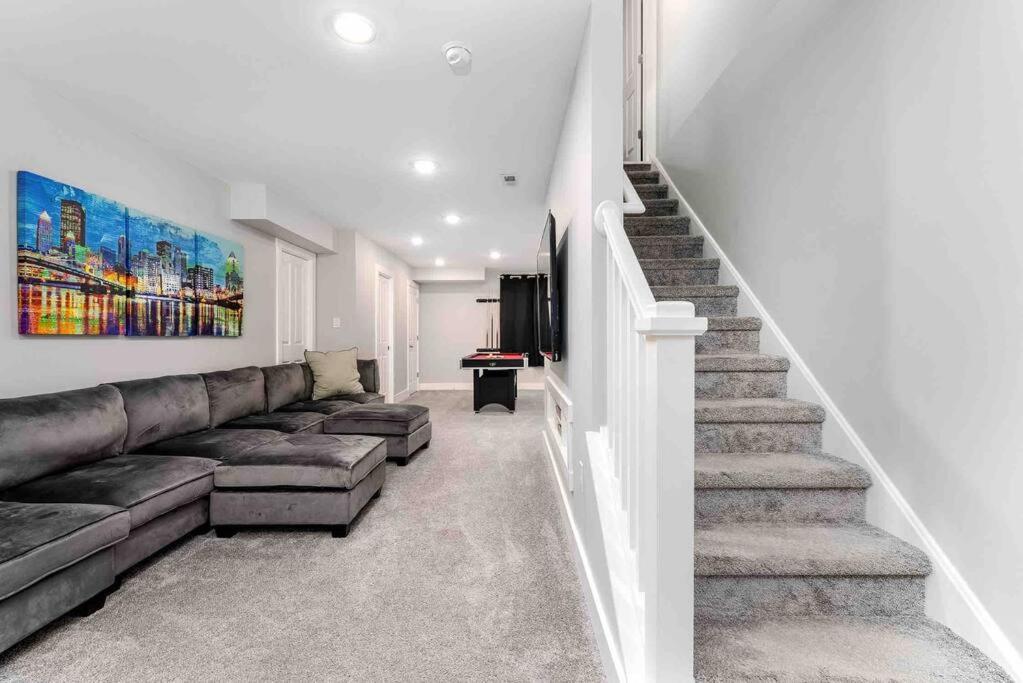 Stadiumview Villa: Pet-friendly 4br With Vistas Holiday home