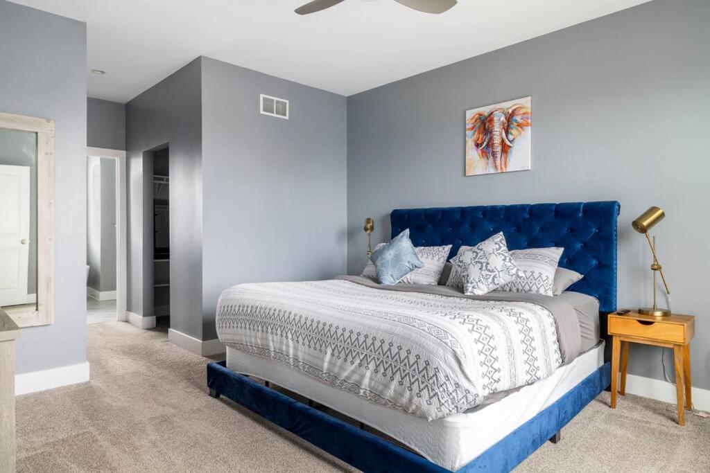 Stadiumview Villa: Pet-friendly 4br With Vistas Pittsburgh