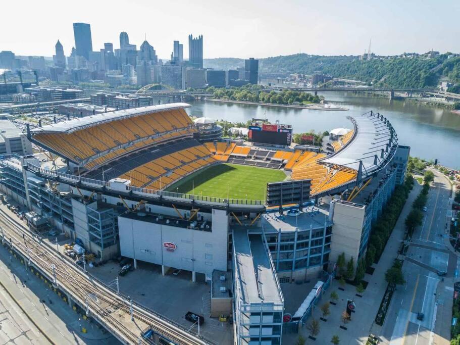 Holiday home Stadiumview Villa: Pet-friendly 4br With Vistas Pittsburgh