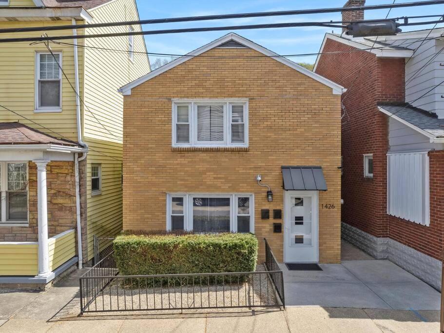 Apartment Stylish And Modern 2bdr In Millvale/lawrenceville *