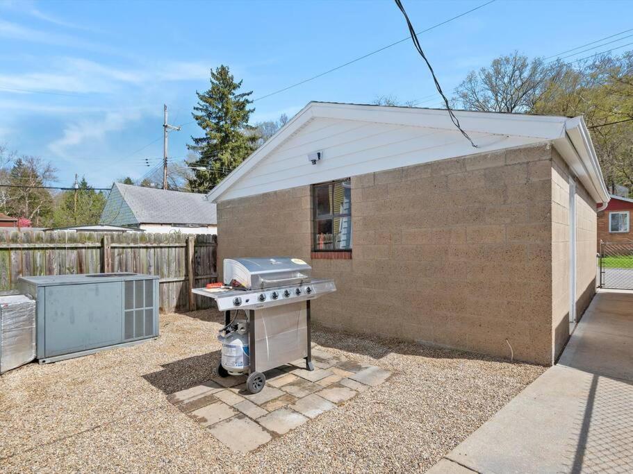 Stylish And Modern 2bdr In Millvale/lawrenceville *