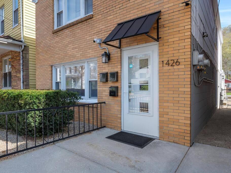 Stylish And Modern 2bdr In Millvale/lawrenceville Apartment *