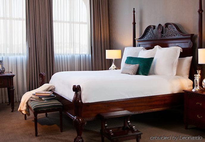 Renaissance Hotel