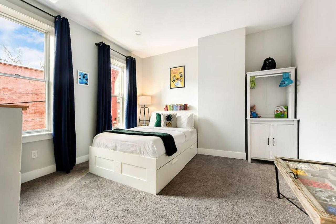 Holiday home The Alpine - Family Friendly, Great Area, Artist Abode Pittsburgh