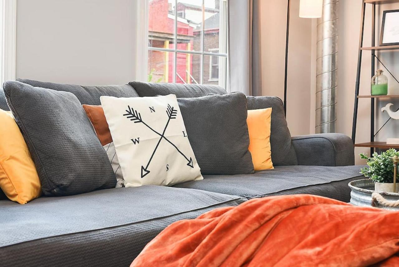 Ferienhaus Boat House - Beautiful Custom Space, Two King Beds Pittsburgh
