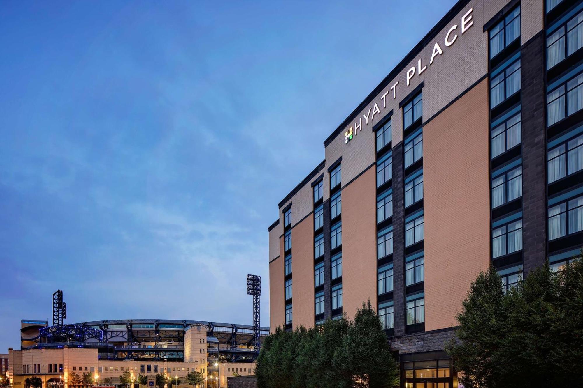 Hyatt Place North Shore Hotel 3*