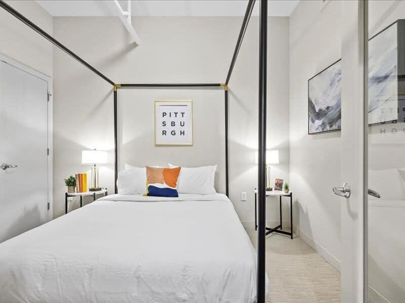 Cozysuites Stunning 1br, Downtown Apartment