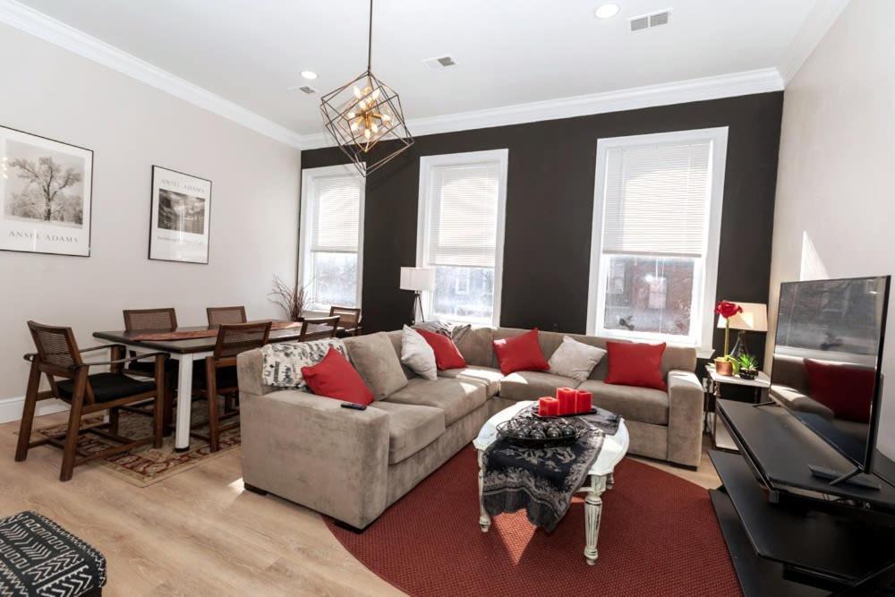 Apartamento Historic & Sophisticated Walk To Casino Stadiums *