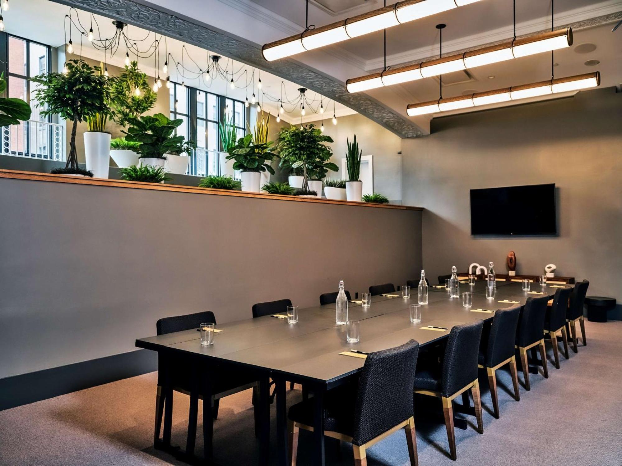 Hotel Joinery Pittsburgh, Curio Collection By Hilton Pittsburgh