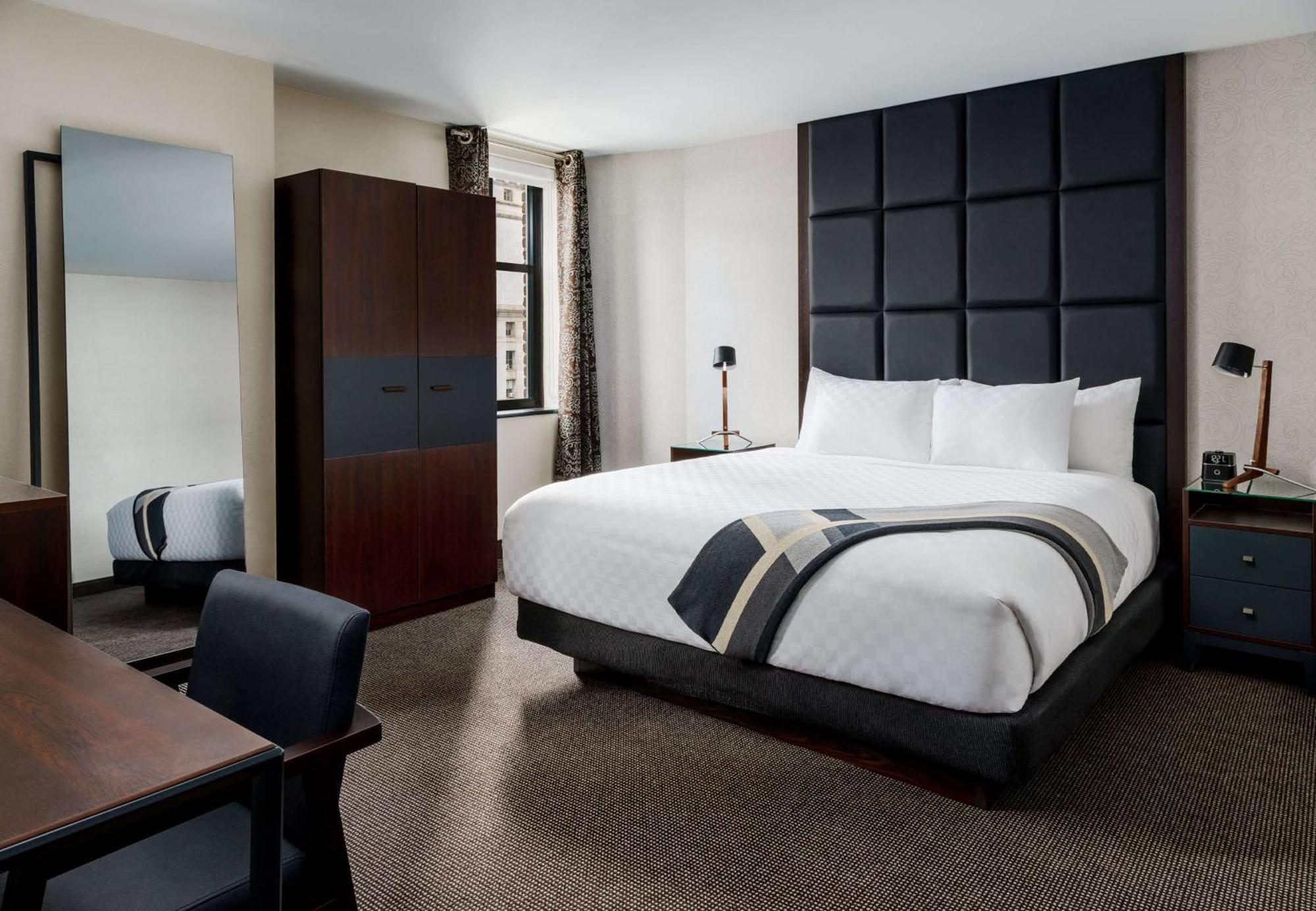 Hotel Joinery Pittsburgh, Curio Collection By Hilton