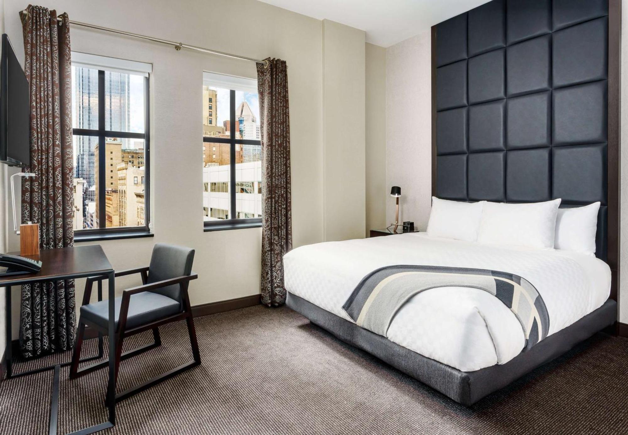 Hotel Joinery Pittsburgh, Curio Collection By Hilton 4*