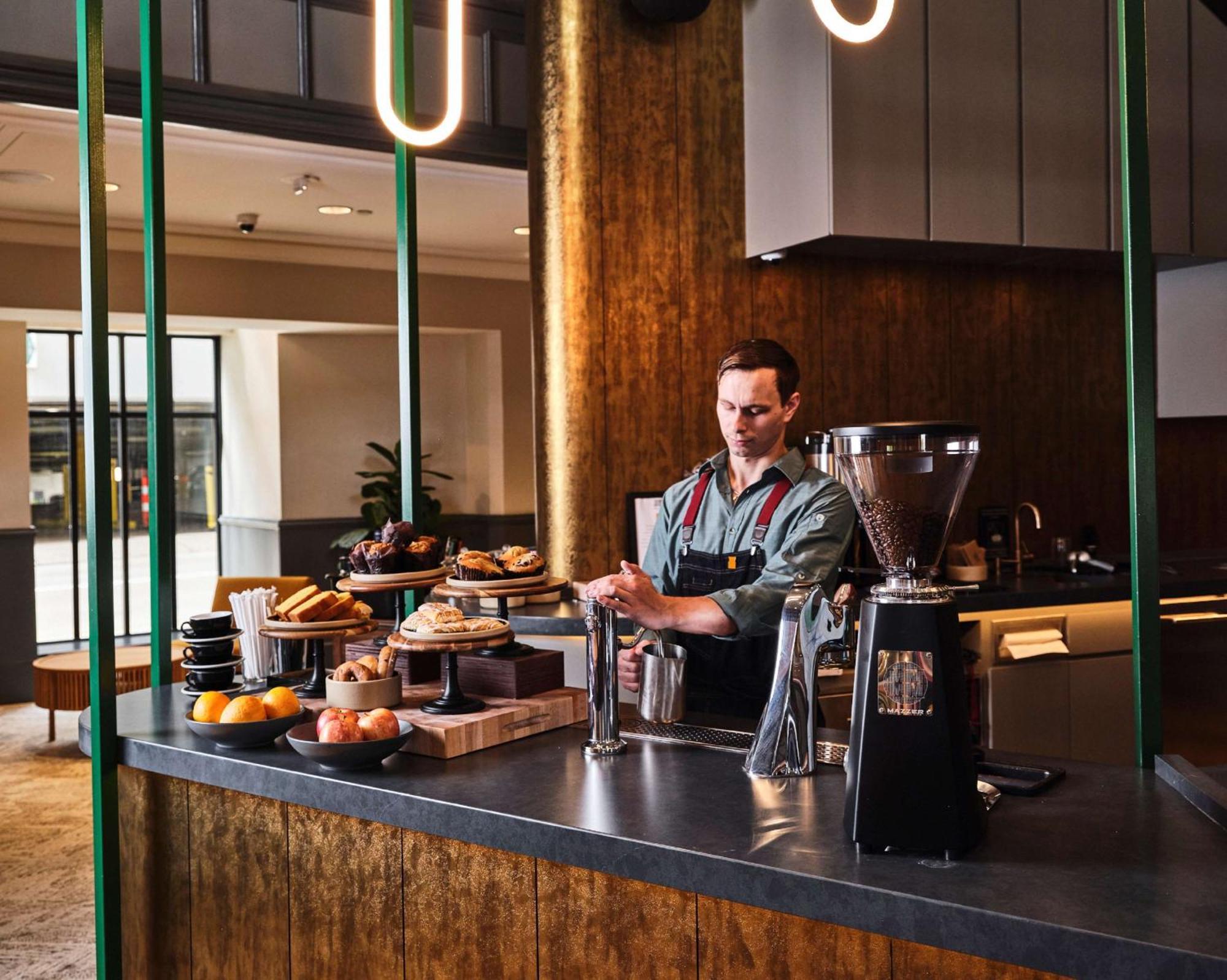 Hotel Joinery Pittsburgh, Curio Collection By Hilton 4*