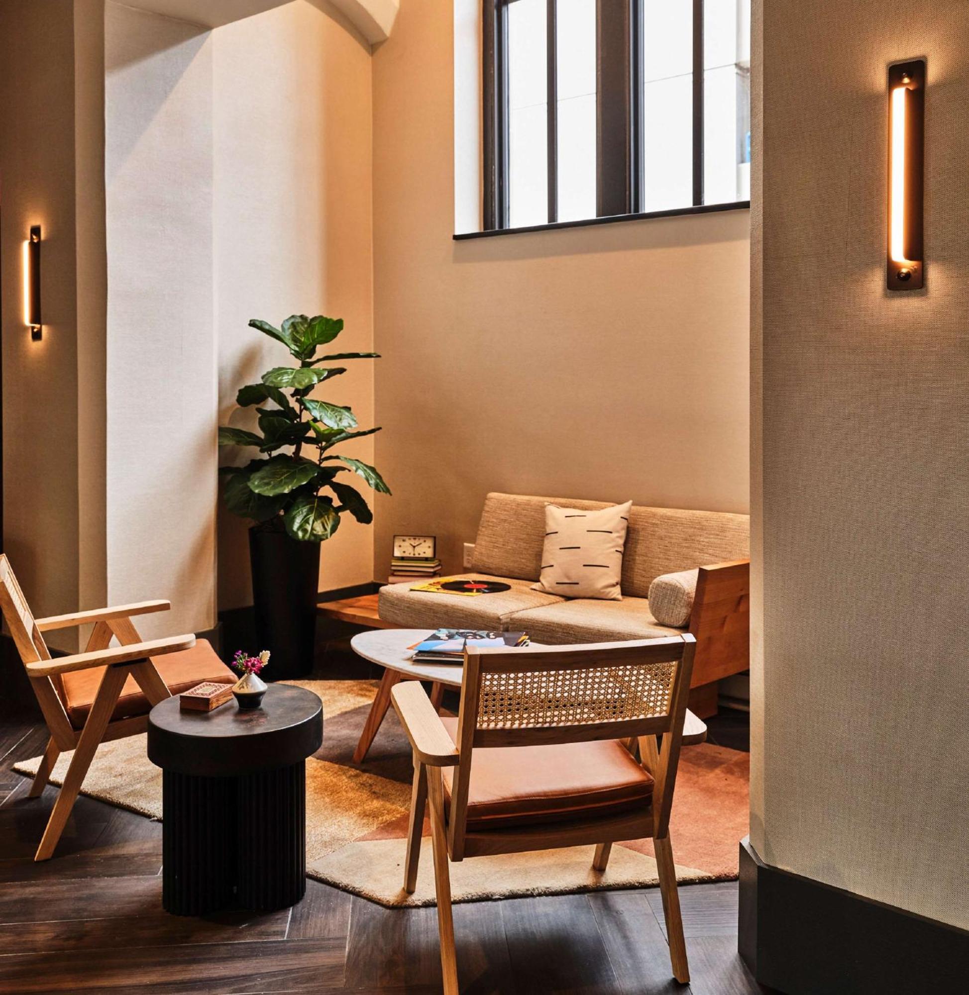 Hotel Joinery Pittsburgh, Curio Collection By Hilton Pittsburgh