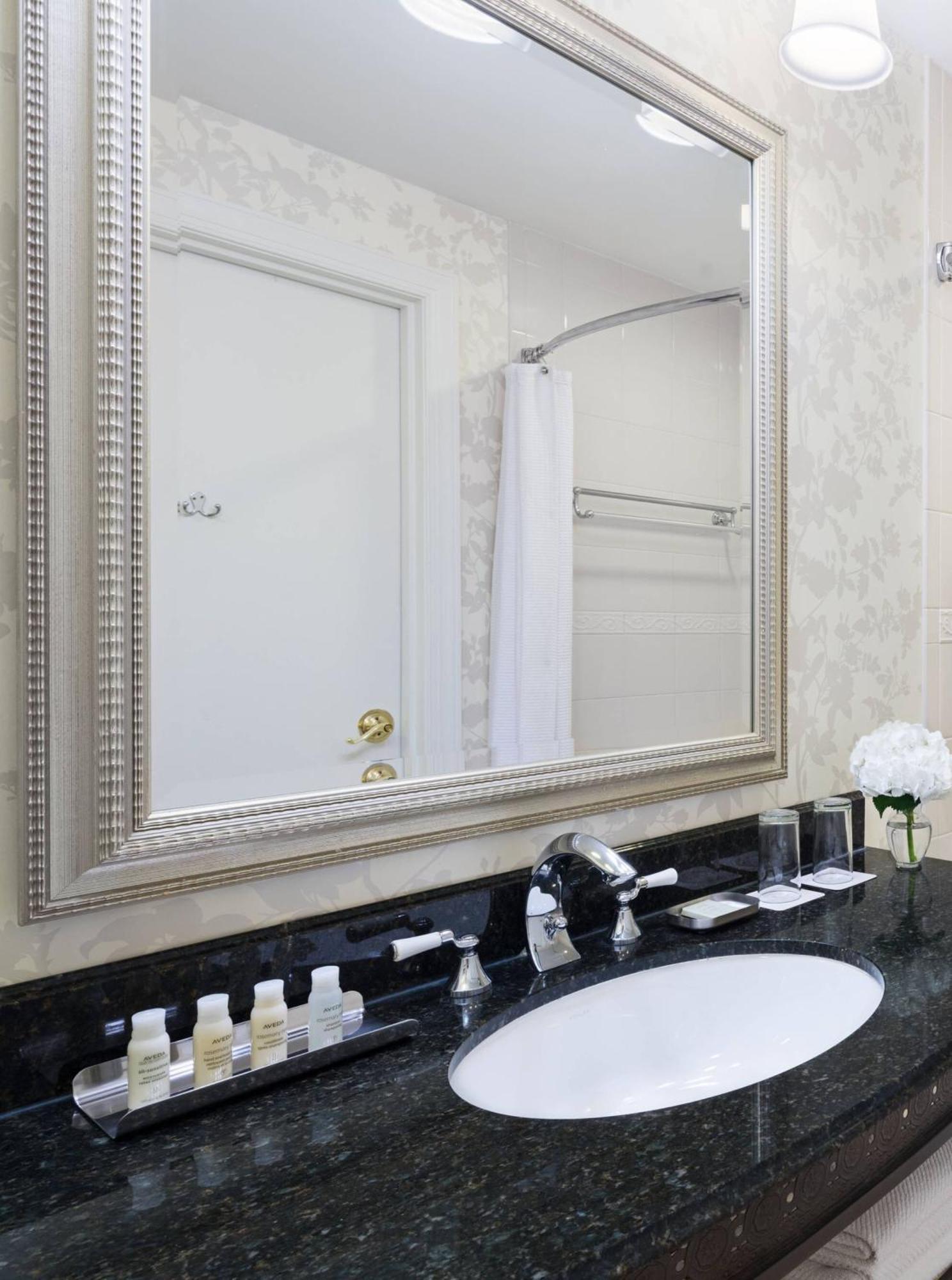 Hotel Renaissance Pittsburgh