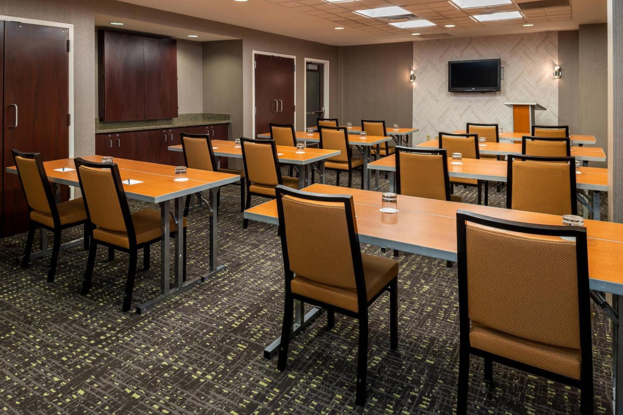 Springhill By Marriott North Shore Hotel Pittsburgh