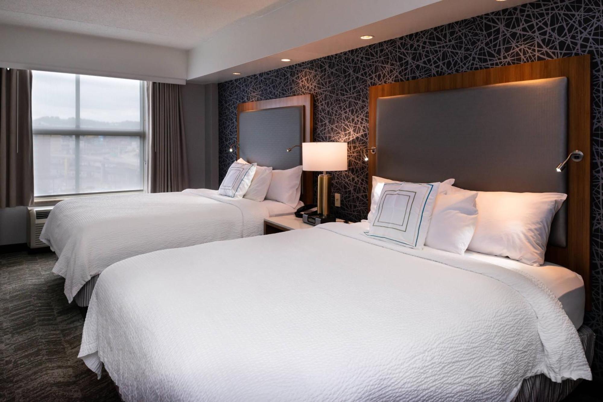 Hotel Springhill By Marriott North Shore Pittsburgh