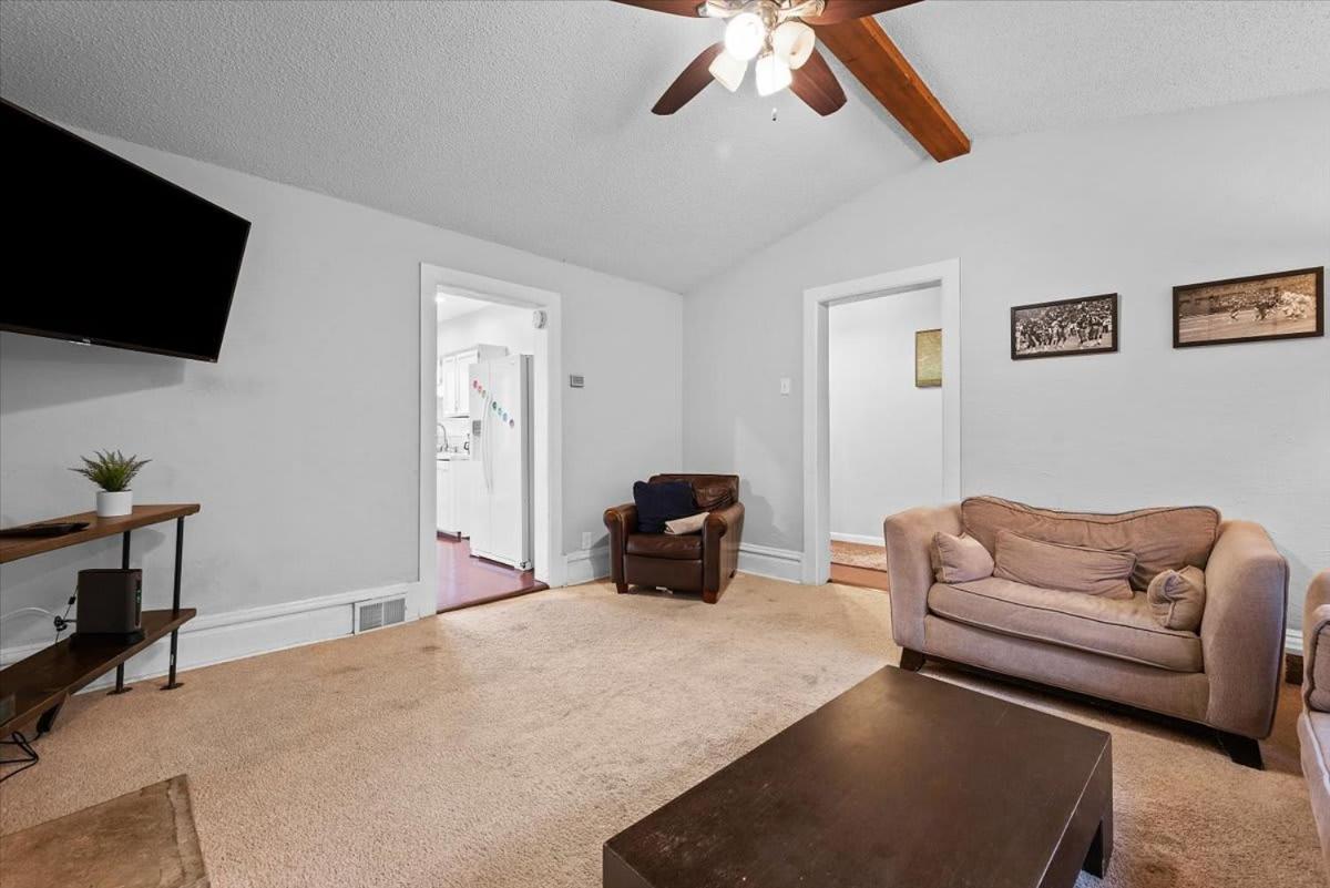 Holiday home A Million Dollar View And Off Street Parking Pittsburgh