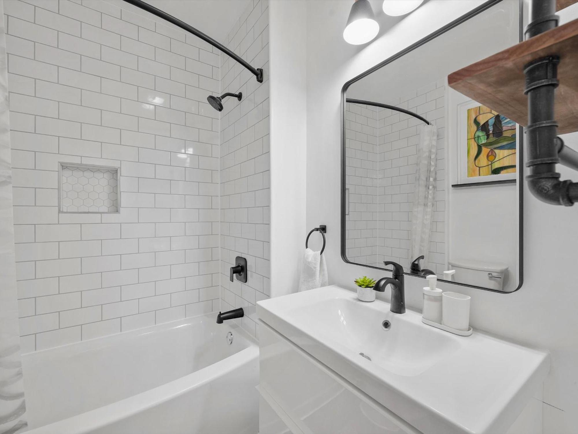Shadyside, Pittsburgh, Modern And Accessible 2 Bedroom Unit2 With Free Parking *