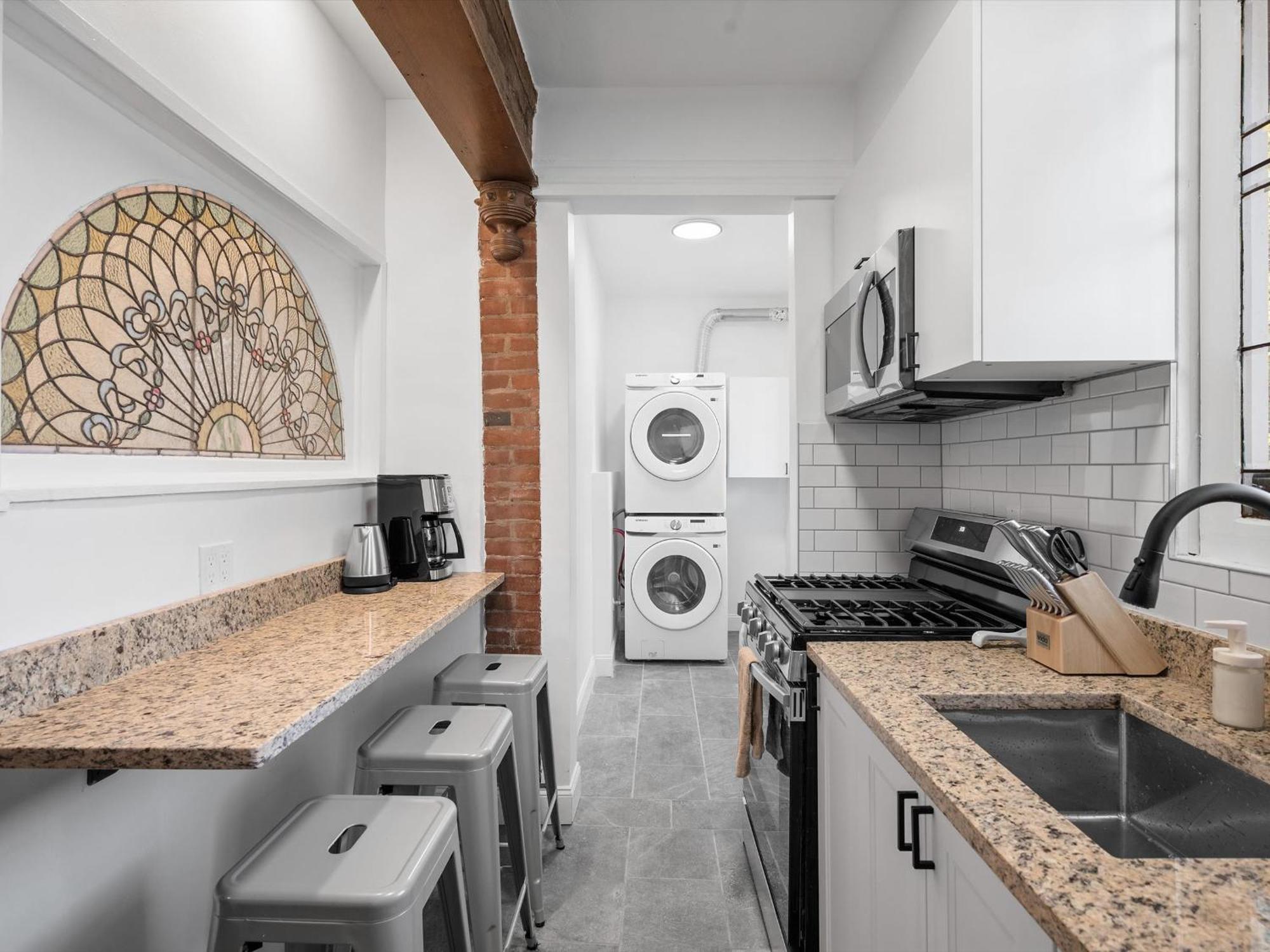 Shadyside, Pittsburgh, Modern And Accessible 2 Bedroom Unit2 With Free Parking