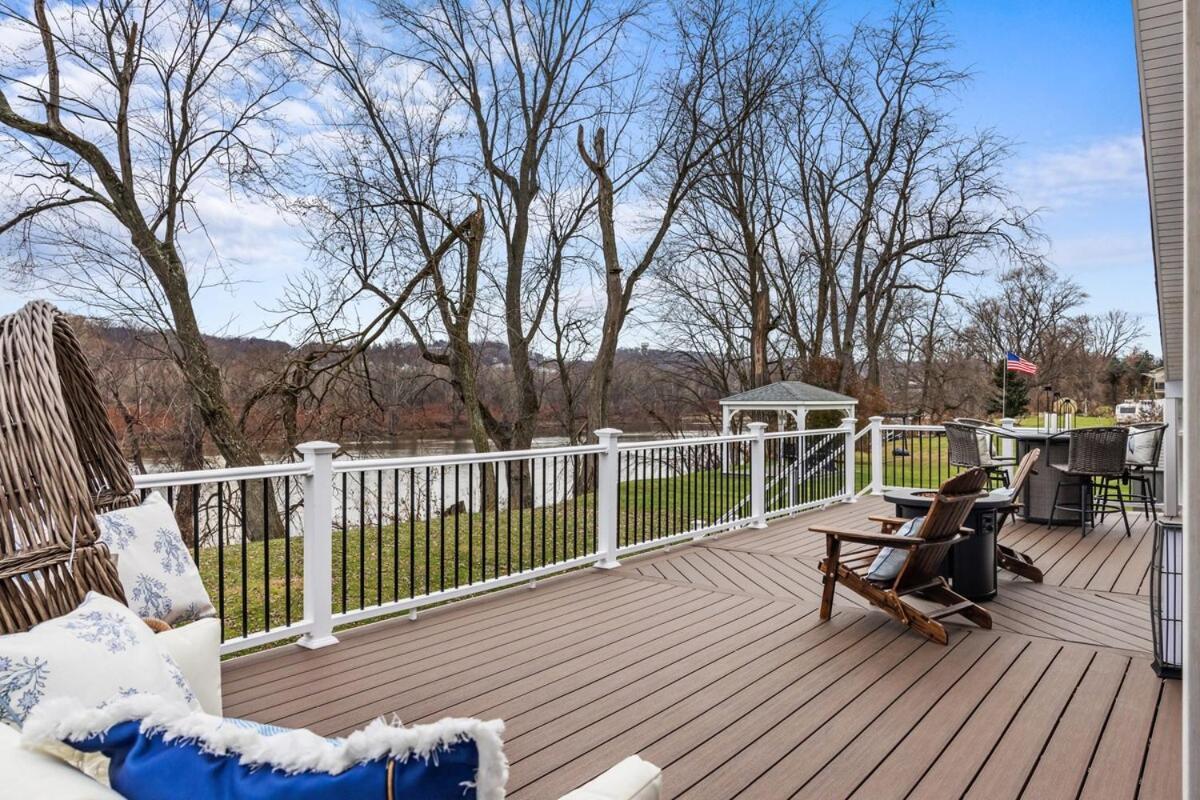 Island Gem-riverfront, Near Rmu Sportscenter-4 Br Pittsburgh