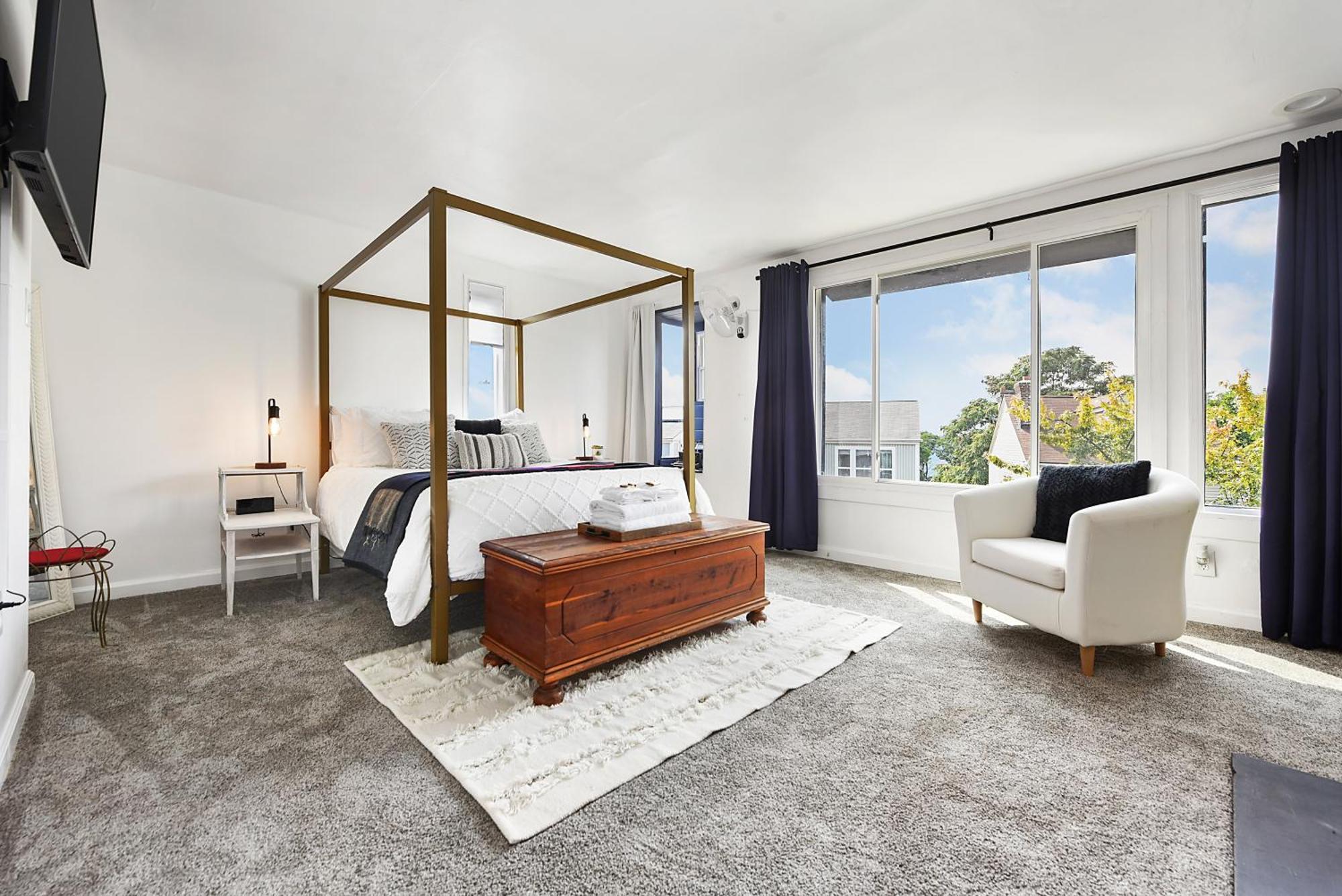 Cozy Retreat, Above The City! * Pittsburgh