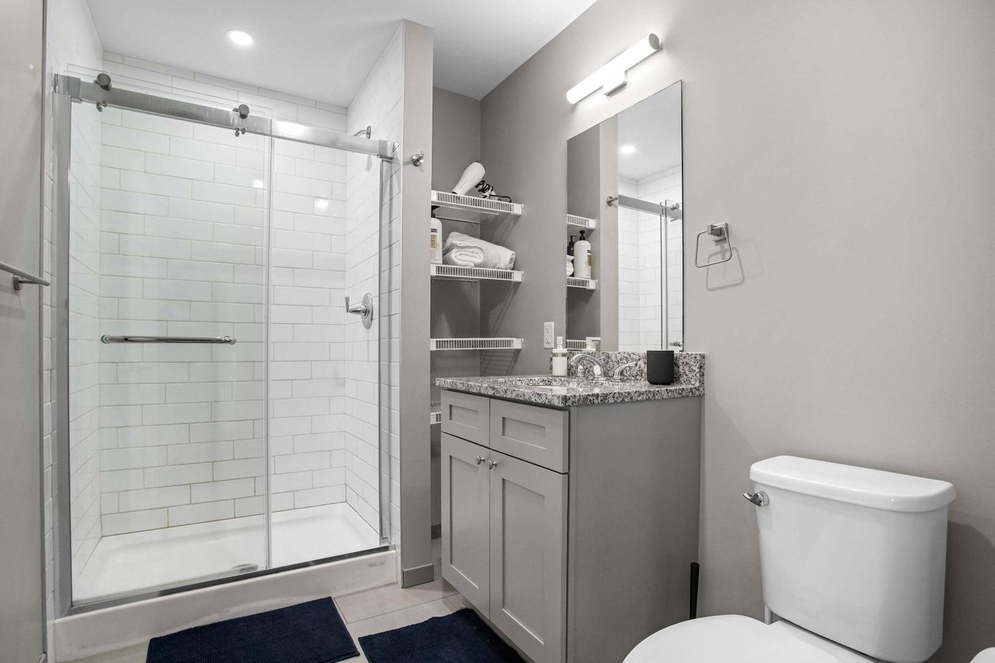 Cozysuites Modern 1br In Downtown Pitts 9 Apartment Pittsburgh