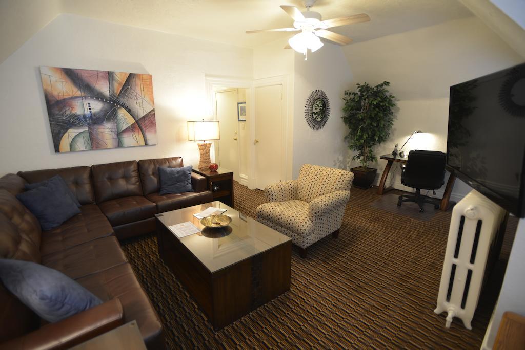 Friendship Suites Pittsburgh