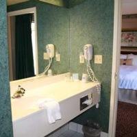 Mcknight Hotel