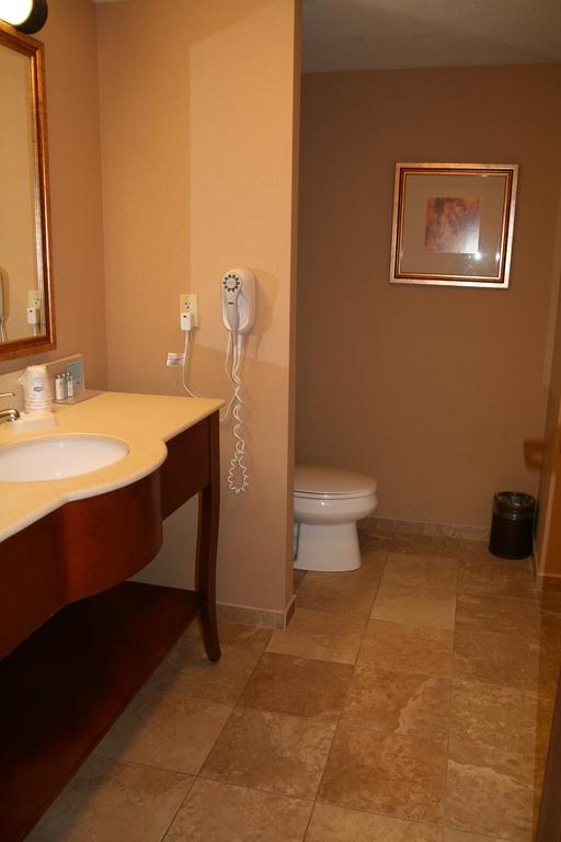Mcknight Hotel Pittsburgh
