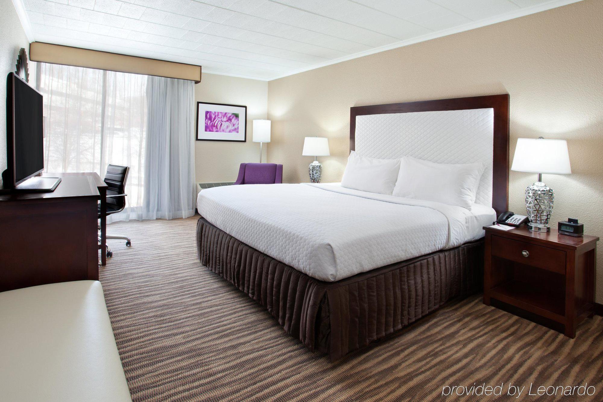 Hotel Plaza Pittsburgh