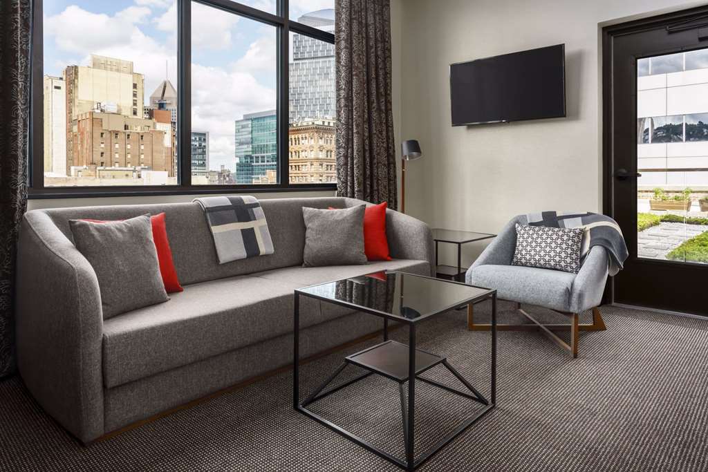 Hotel Joinery Pittsburgh, Curio Collection By Hilton