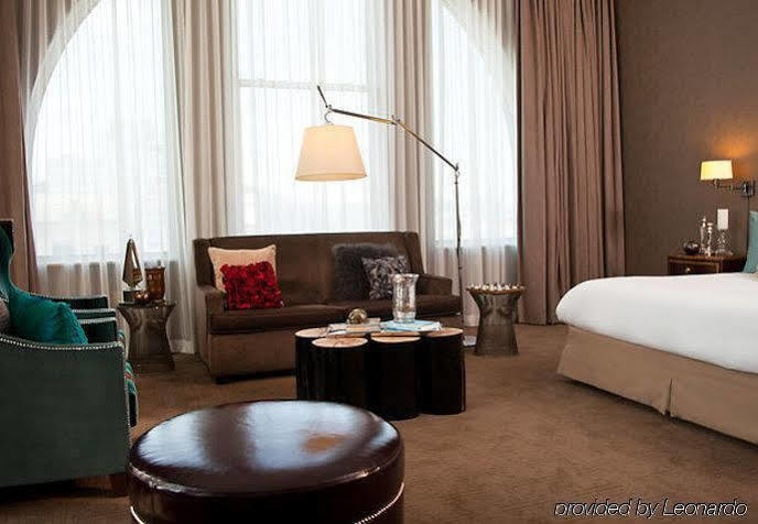 Renaissance Hotel