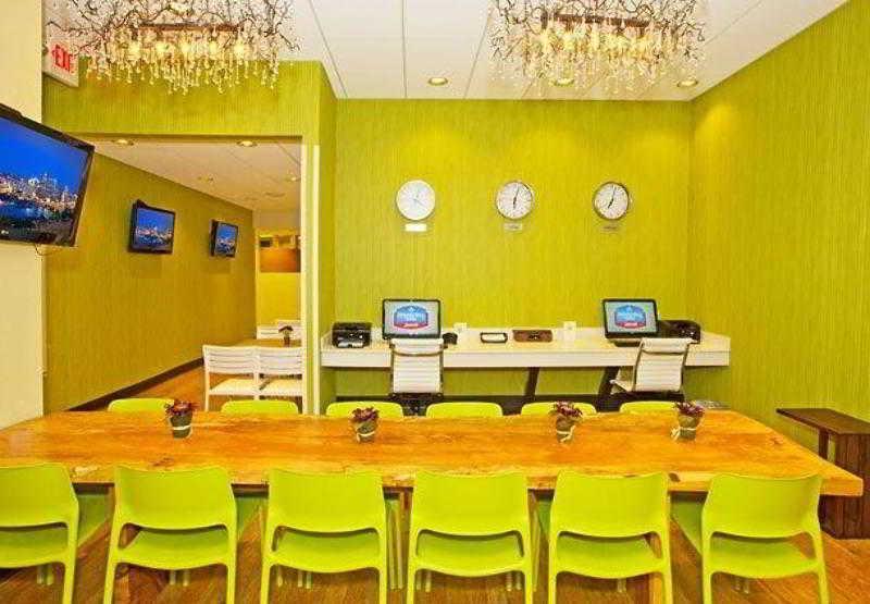 Springhill By Marriott North Shore
