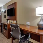 Comfort Inn&Suites Pittsburgh