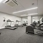 Hostwise Stays - The Washington At Chatham - Free Parking, Private Gym, Skyline Views!