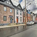 Pittsburgh Vacation Rental In Lawrenceville!