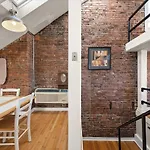 Skyline At Your Door - Studio With A View