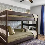 New Gorgeous 4Bd Near Universities Hot Tub Games