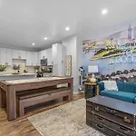New Gorgeous 4Bd Near Universities Hot Tub Games