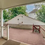 Spacious Pittsburgh Rental Walk To Frick Park!