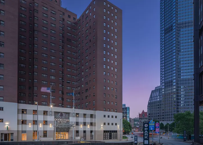 Doubletree By Hilton Hotel & Suites Pittsburgh Downtown